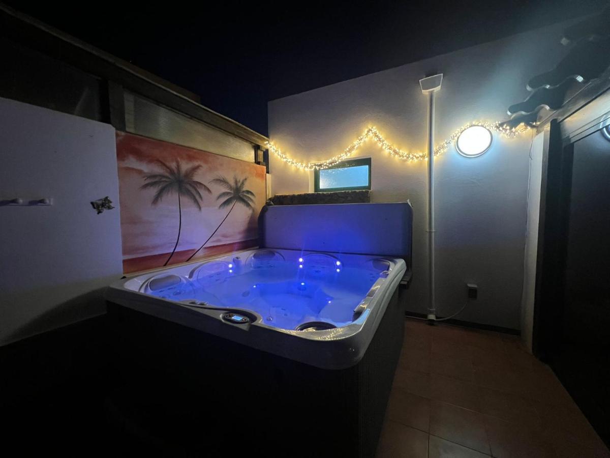 Casa Orilla! Beautiful Private Holiday Villa With Hot Tub La Oliva Esterno foto