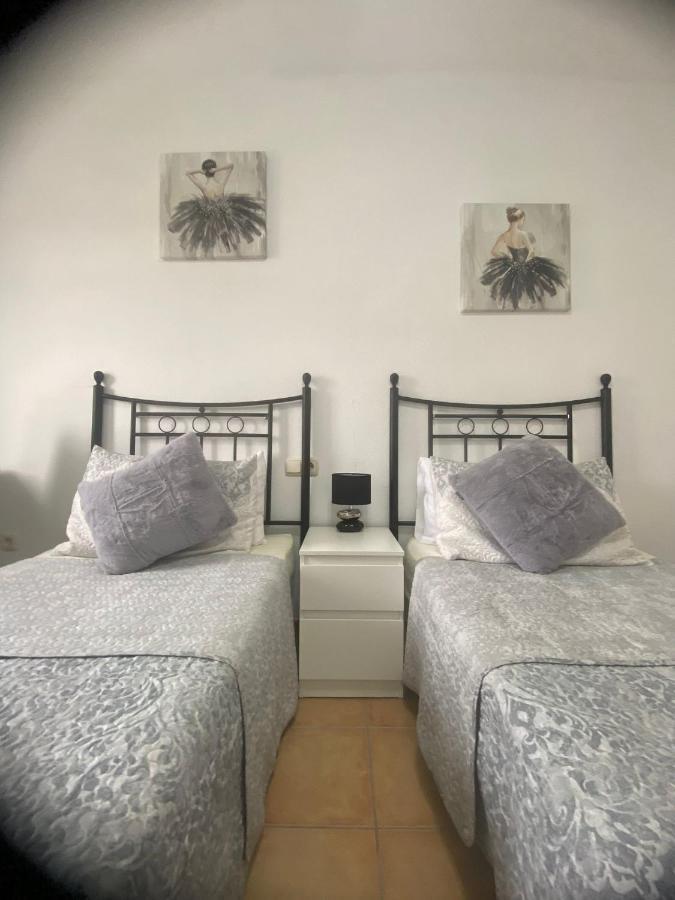 Casa Orilla! Beautiful Private Holiday Villa With Hot Tub La Oliva Esterno foto
