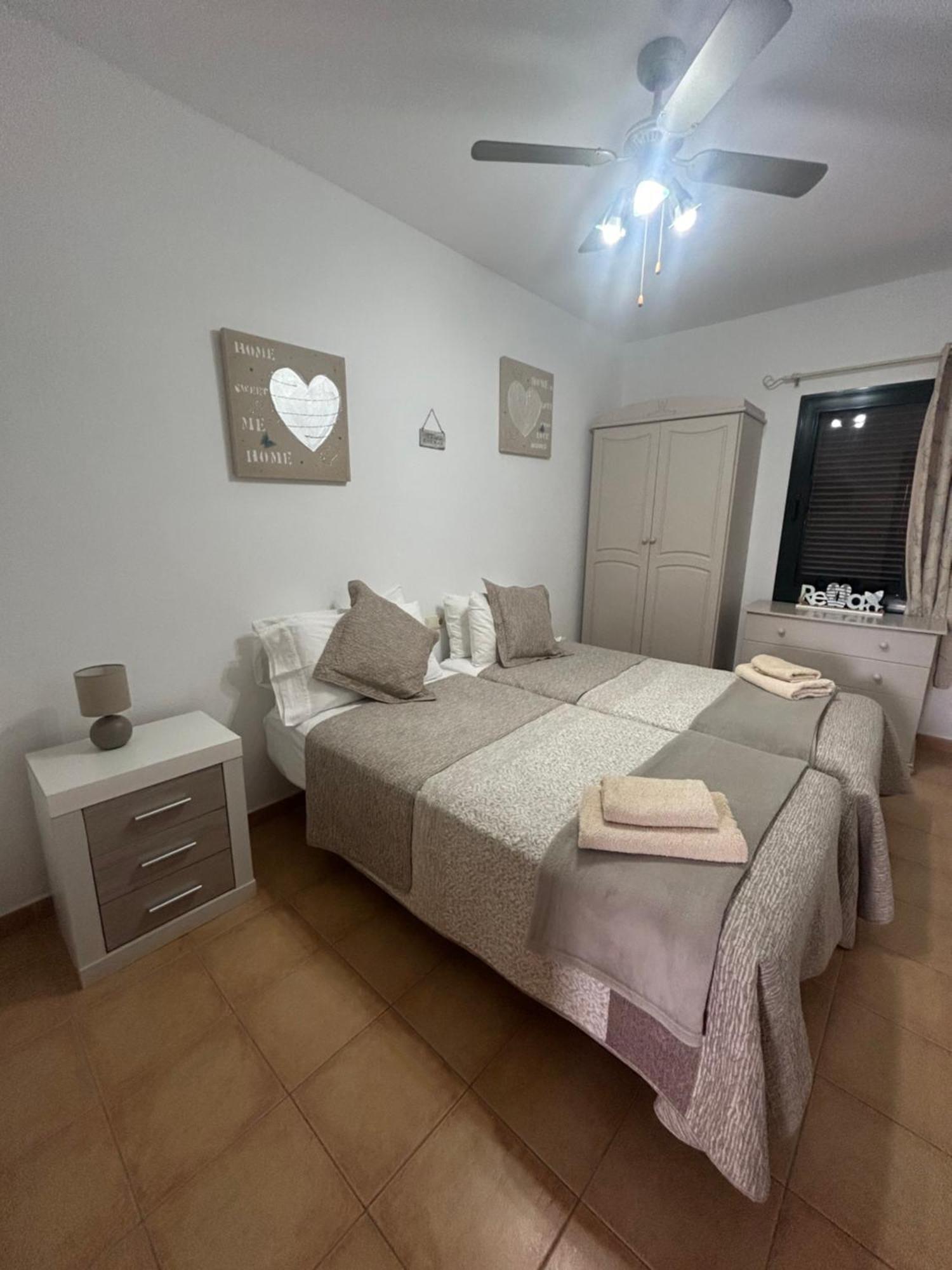 Casa Orilla! Beautiful Private Holiday Villa With Hot Tub La Oliva Esterno foto